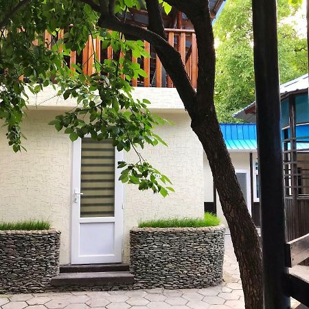 Park Hostel Osh Dış mekan fotoğraf