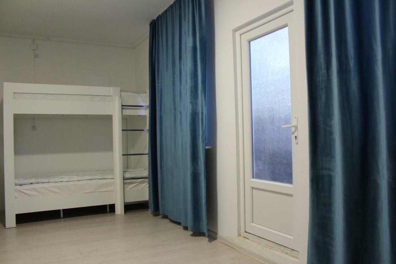 Park Hostel Osh Dış mekan fotoğraf