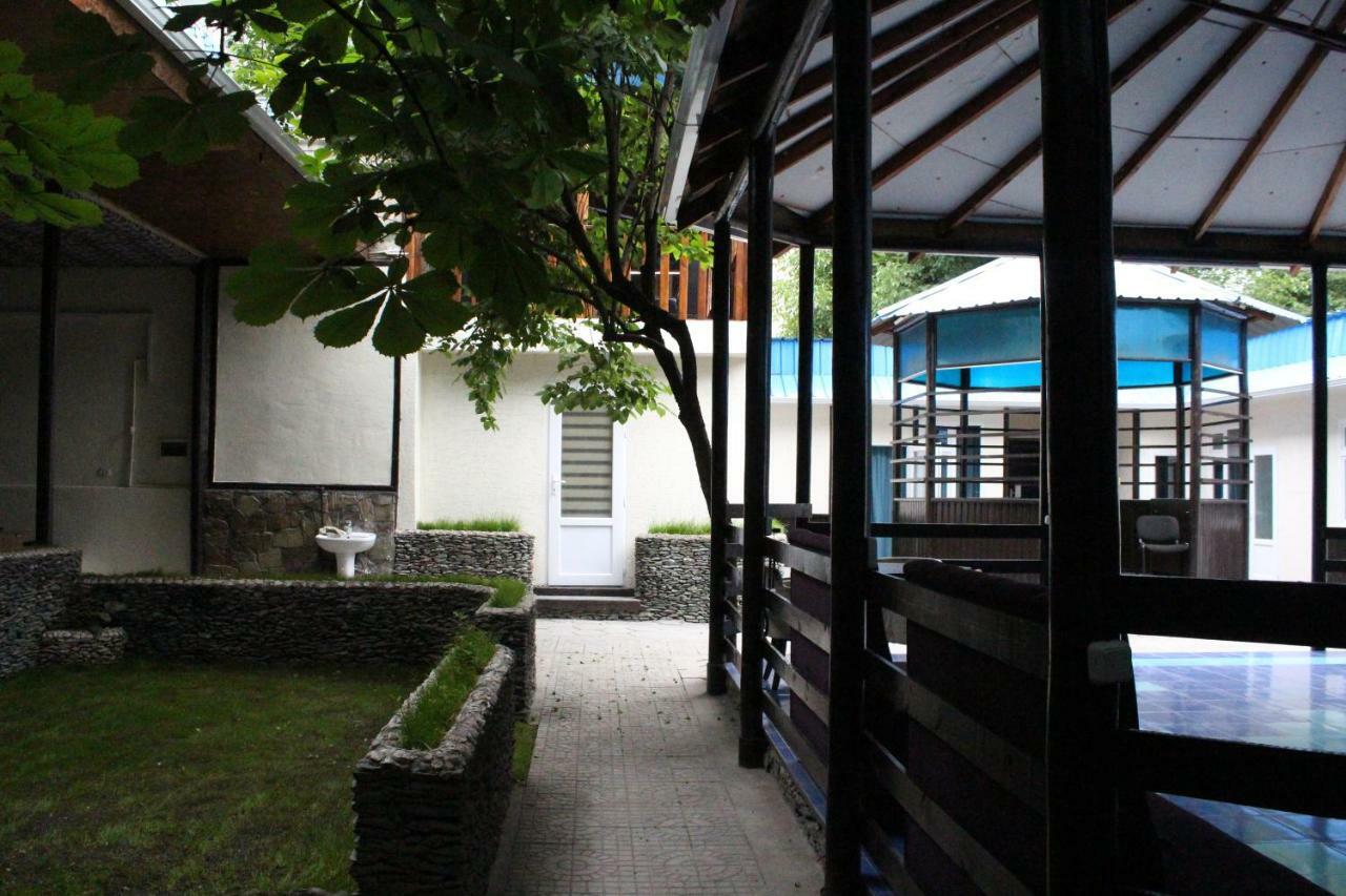 Park Hostel Osh Dış mekan fotoğraf