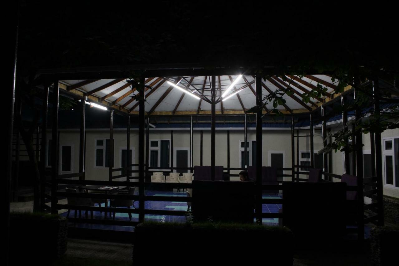 Park Hostel Osh Dış mekan fotoğraf